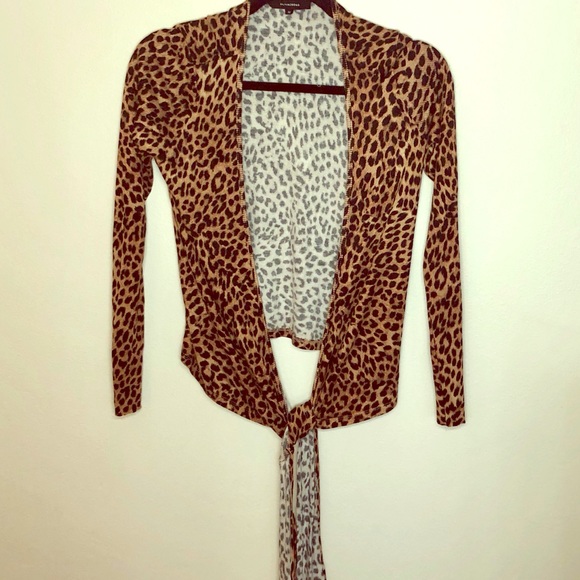 Olivaceous Tops - Cheetah print top